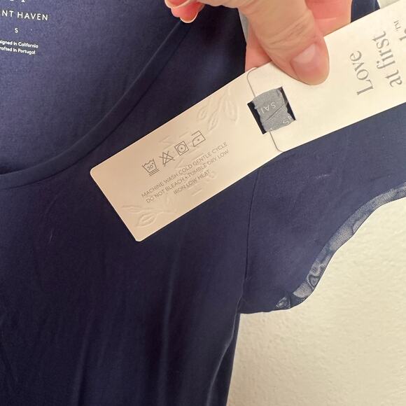 NWT Saint Haven Women's S Navy Blue Perfect Fit Scoop Neck Tshirt Short Sleeve - Picture 5 of 6